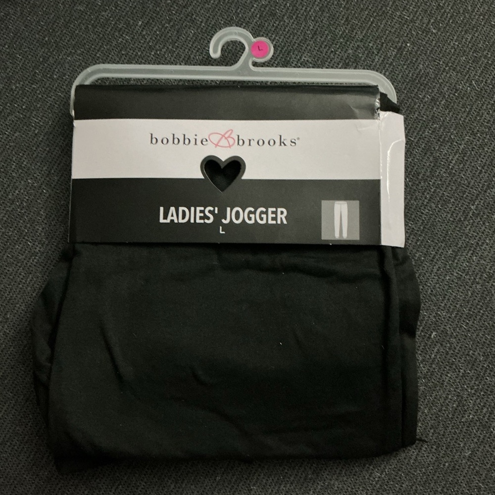 Bobbie brooks ladies black jogger. Large. NWT
